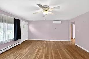 897 Riverside Dr, Augusta, ME 04330 - Photo 14