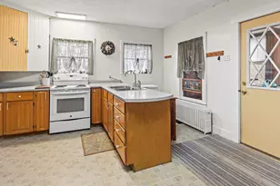 1088 South St, Dover Foxcroft, ME 04426 - Photo 8