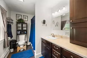 44 Chapel St, Augusta, ME 04330 - Photo 52