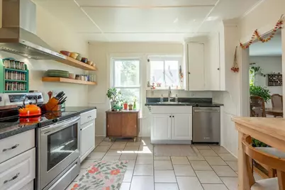 35 Orange Street, Rockland, ME 04841 - Photo 4