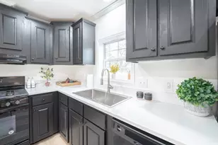 7 Davis St, Brunswick, ME 04011 - Photo 16