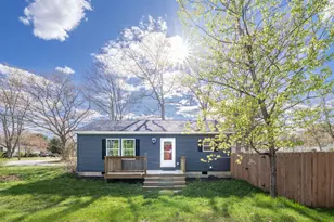 7 Davis St, Brunswick, ME 04011 - Photo 1