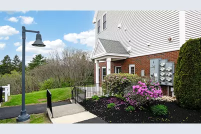 26 Cormorant Place #26, South Portland, ME 04106 - Photo 2