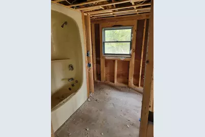 187 W Main Street, Searsport, ME 04974 - Photo 24