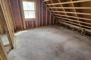 187 W Main St, Searsport, ME 04974 - Photo 26