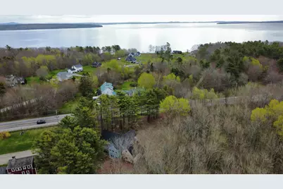 187 W Main Street, Searsport, ME 04974 - Photo 10