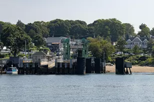 17 Elizabeth St, Portland, ME 04108 - Photo 2