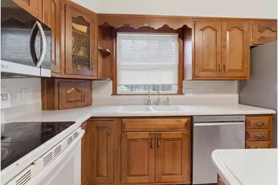 37 Stevens Street, Lewiston, ME 04240 - Photo 16