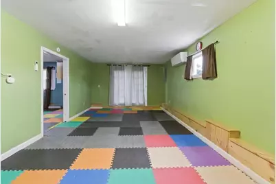 37 Stevens Street, Lewiston, ME 04240 - Photo 18
