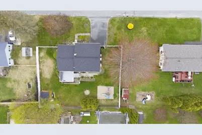 37 Stevens Street, Lewiston, ME 04240 - Photo 6