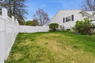 37 Stevens St, Lewiston, ME 04240 - Photo 46