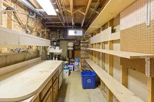 37 Stevens St, Lewiston, ME 04240 - Photo 44