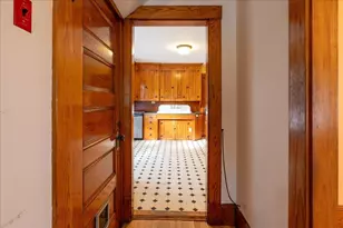 106 Washington St, Camden, ME 04843 - Photo 4