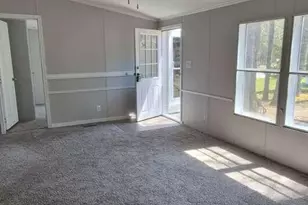 15 Deer Isle Dr, Old Orchard Beach, ME 04064 - Photo 8