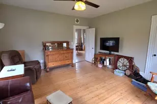 866 Main St, Lincoln, ME 04457 - Photo 16