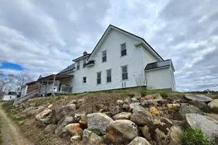 866 Main St, Lincoln, ME 04457 - Photo 4