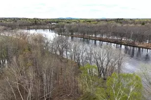 866 Main St, Lincoln, ME 04457 - Photo 2
