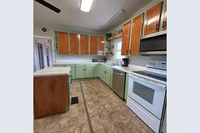 866 Main Street, Lincoln, ME 04457 - Photo 10