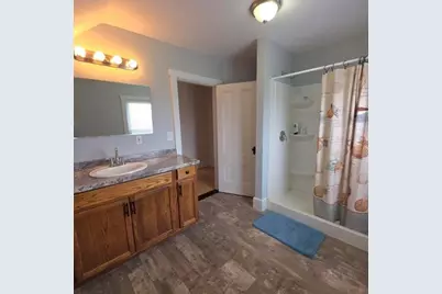 866 Main Street, Lincoln, ME 04457 - Photo 30