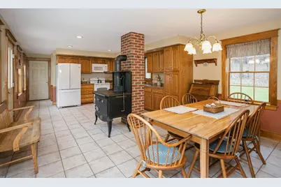 1124 Main Street, Jay, ME 04262 - Photo 12