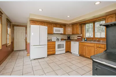 1124 Main Street, Jay, ME 04262 - Photo 8