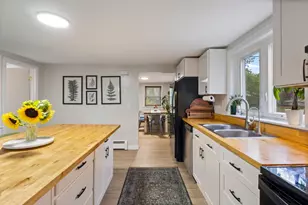 22 Raymond St, Biddeford, ME 04005 - Photo 6
