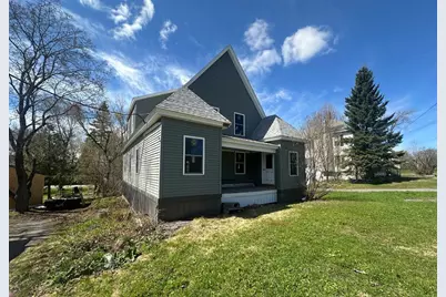 23 Park Street, Presque Isle, ME 04769 - Photo 2