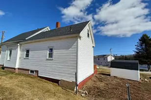 3 Pleasant St, Fairfield, ME 04937 - Photo 34