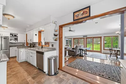 704 W Auburn Road, Auburn, ME 04210 - Photo 14