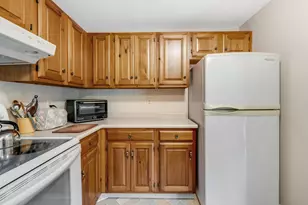 24 Colonial Way, Auburn, ME 04210 - Photo 6