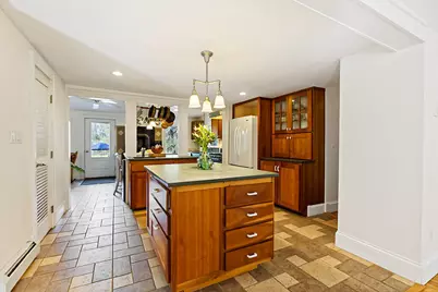 183 Mountain Road, Falmouth, ME 04105 - Photo 6