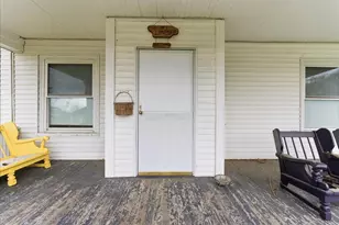 145 Dresden Ave, Gardiner, ME 04345 - Photo 8
