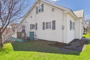 12 Patten St, Caribou, ME 04736 - Photo 2