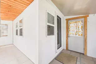 12 Patten St, Caribou, ME 04736 - Photo 6
