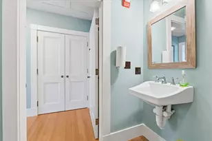 439 York St, York, ME 03909 - Photo 8