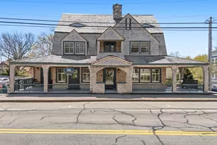 439 York St, York, ME 03909 - Photo 2
