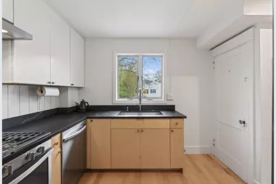 111 Virginia Street, Portland, ME 04103 - Photo 12