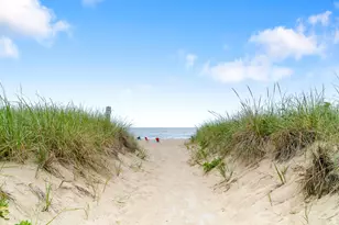 7 Bay Ave, Old Orchard Beach, ME 04064 - Photo 16