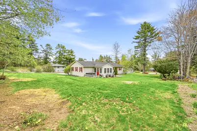 18 Burke Street, Farmingdale, ME 04344 - Photo 4