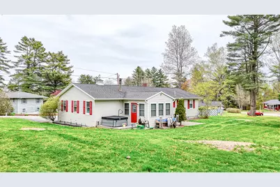 18 Burke Street, Farmingdale, ME 04344 - Photo 2