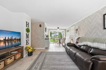 18 Burke Street, Farmingdale, ME 04344 - Photo 8