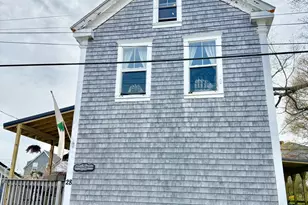 28 Washington St, Eastport, ME 04631 - Photo 4