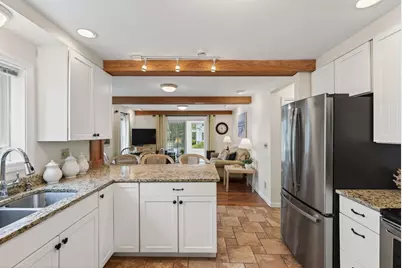 170 W Grand Avenue, Old Orchard Beach, ME 04064 - Photo 18