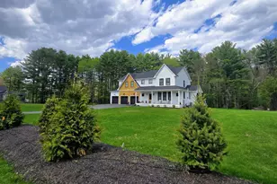 90 Running Hill Rd, Scarborough, ME 04074 - Photo 4