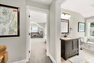 48 Ocean St, Belfast, ME 04915 - Photo 32