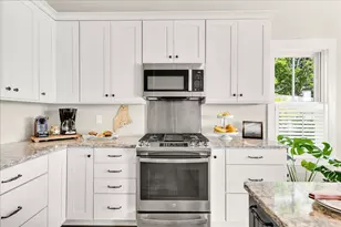 48 Ocean St, Belfast, ME 04915 - Photo 8