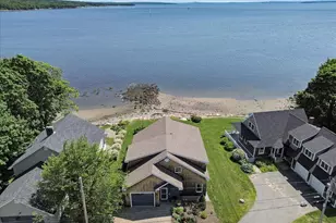 48 Ocean St, Belfast, ME 04915 - Photo 2