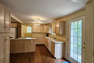249 Kenduskeag Ave, Bangor, ME 04401 - Photo 16