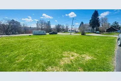 18 Veronica Street, Caribou, ME 04736 - Photo 4