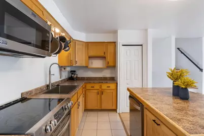 35 Longmeadow Drive, Gorham, ME 04038 - Photo 12